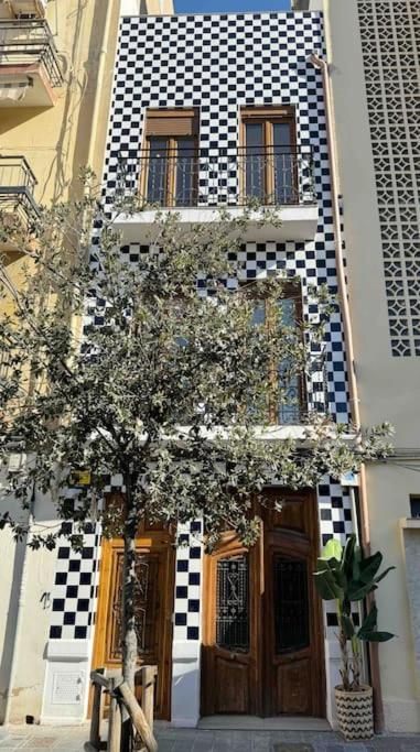 فيلا - Cabanyal Boutique فالنسيا المظهر الخارجي الصورة